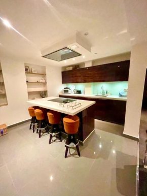 Private 1 bed flat in Chelsea